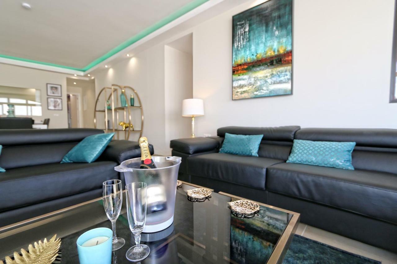 Beachfront Luxury Residence, Playas Del Duque, Puerto Banus, ماربيا المظهر الخارجي الصورة