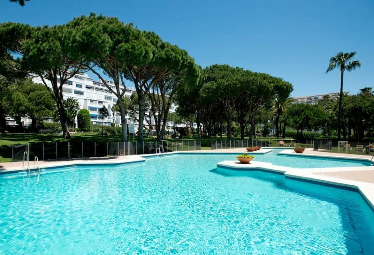 Beachfront Luxury Residence, Playas Del Duque, Puerto Banus, ماربيا المظهر الخارجي الصورة