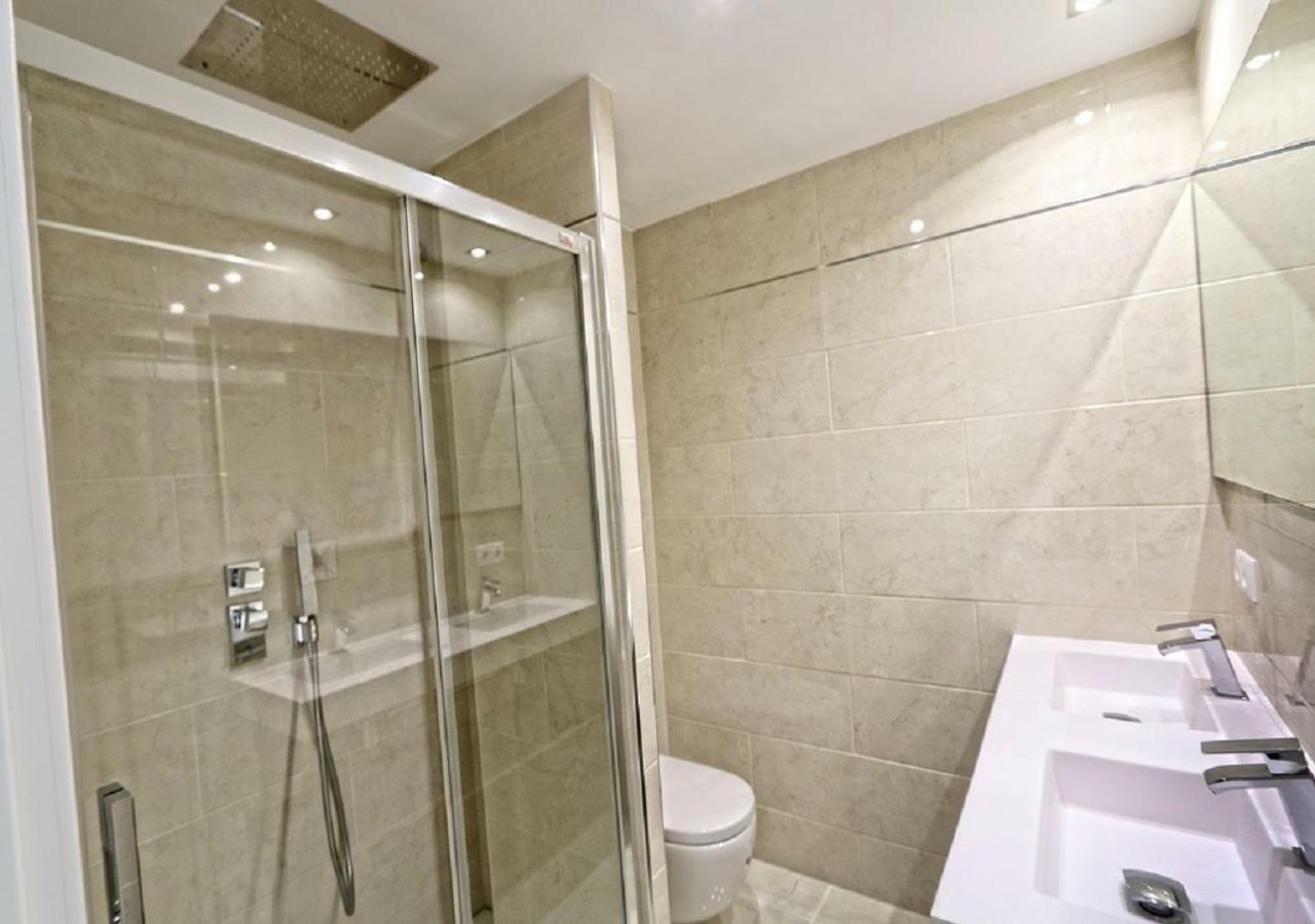 Beachfront Luxury Residence, Playas Del Duque, Puerto Banus, ماربيا المظهر الخارجي الصورة